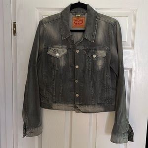 LEVI’S Grey Distressed Denim Jacket